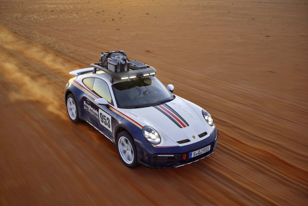 2023 Porsche 911 Dakar