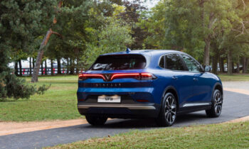 Vinfast delivers first EVs in US