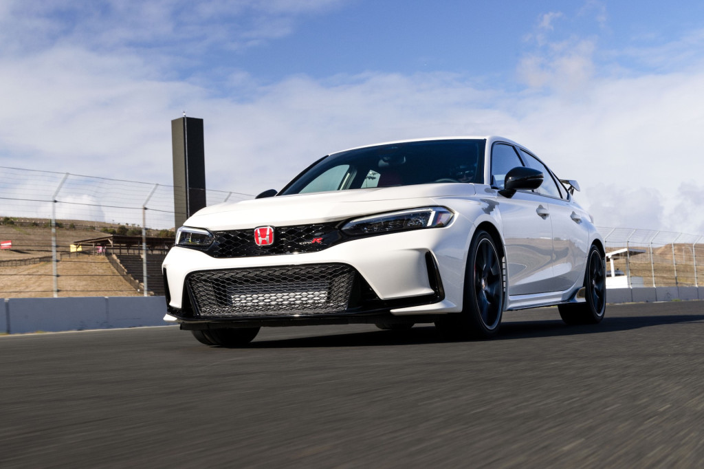 2023 Honda Civic Type R at Sonoma Raceway