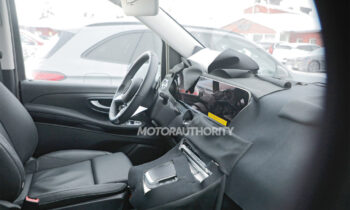 2024 Mercedes-Benz V-Class spy shots and video