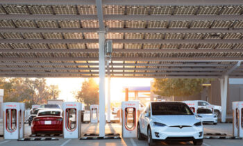 Will Tesla Supercharger reliability extend to other brands’ EVs?