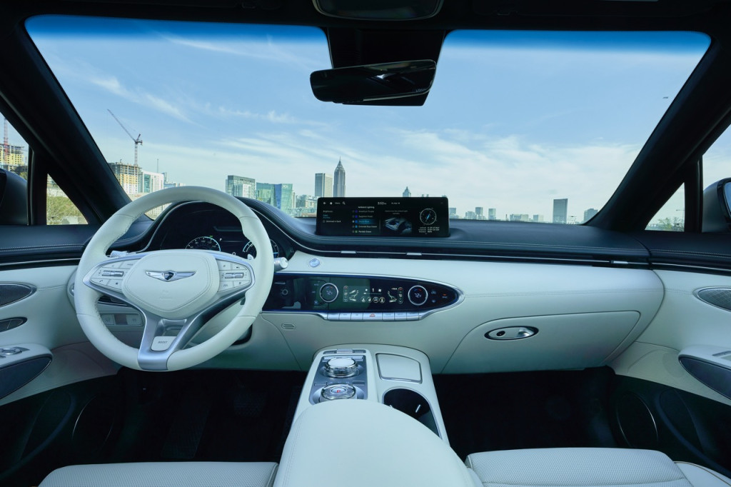 2023 Genesis Electrified GV70 test drive review