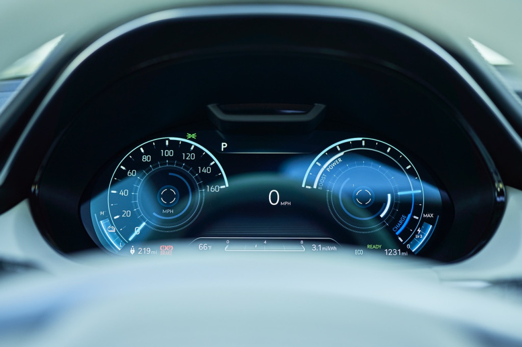 2023 Genesis Electrified GV70 test drive review