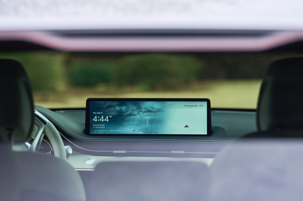 2023 Genesis Electrified GV70 test drive review