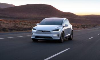 NHTSA investigates Tesla Model X seatbelt failures
