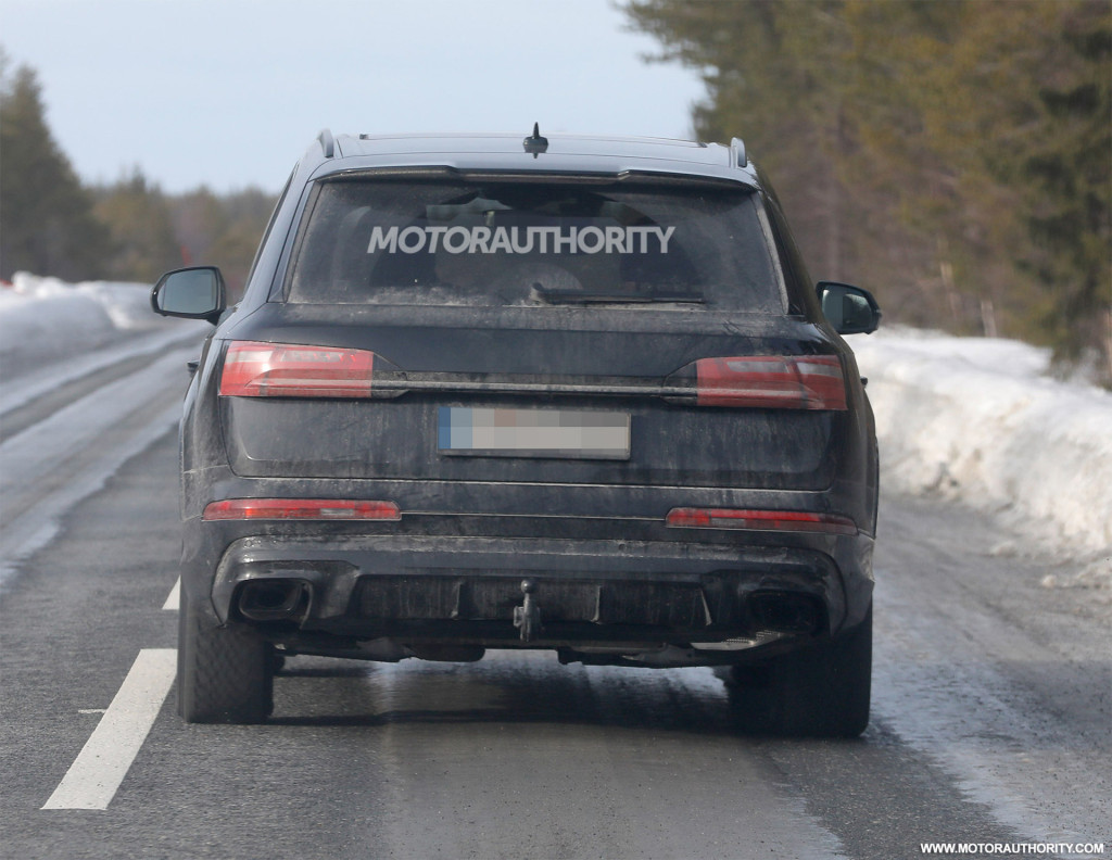 2024 Audi Q7 facelift spy shots - Photo credit: Baldauf