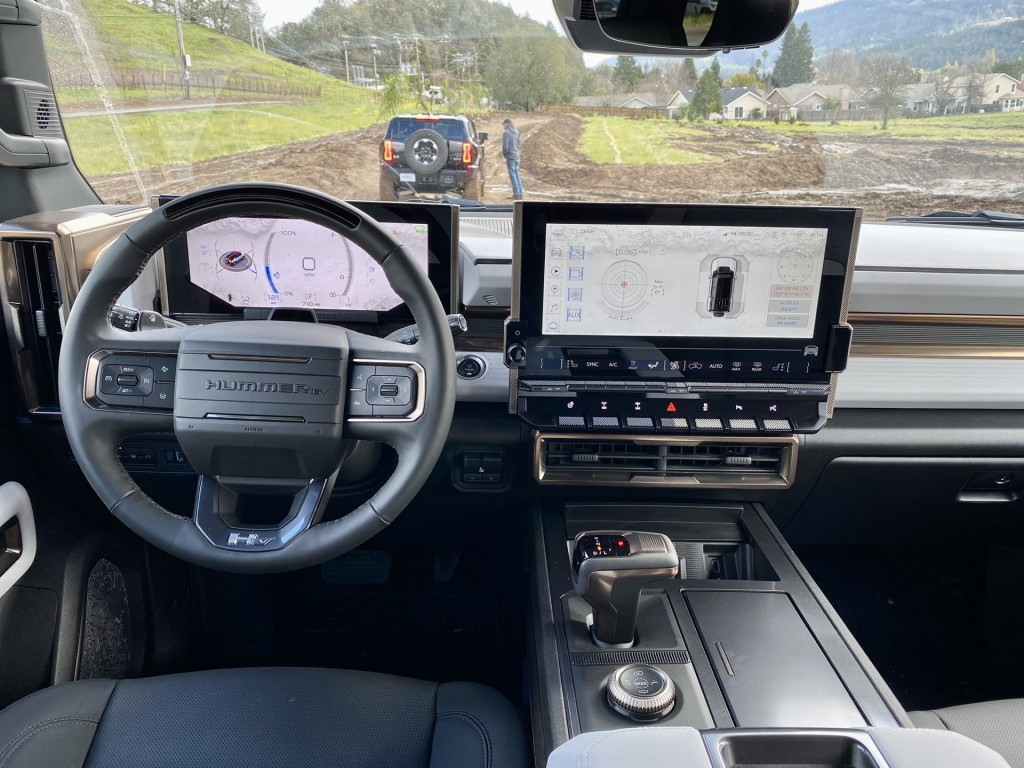2024 GMC Hummer EV SUV 2024 GMC Hummer EV SUV