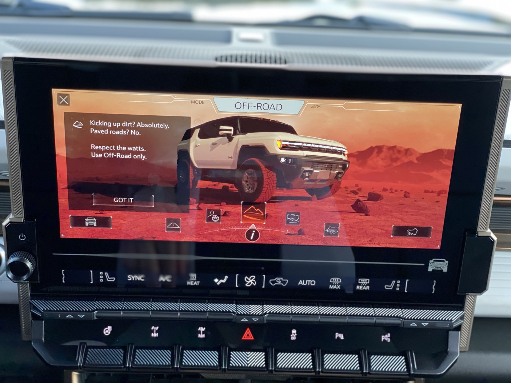 2024 GMC Hummer EV SUV 2024 GMC Hummer EV SUV