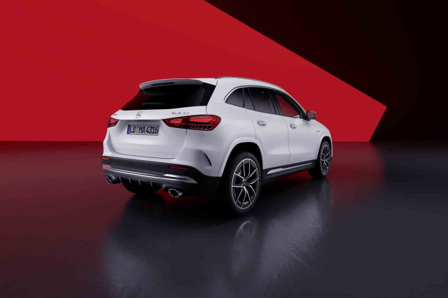 2024 Mercedes-Benz AMG GLA 35