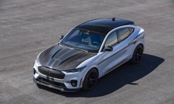 2024 McLaren 750S, 2024 Range Rover Sport SV: This Week's Top Photos