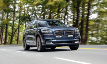 F-150 Lightning tax credit will remain $7,500 after April 18, Ford says