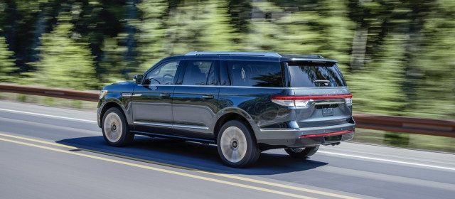 2023 Lincoln Navigator