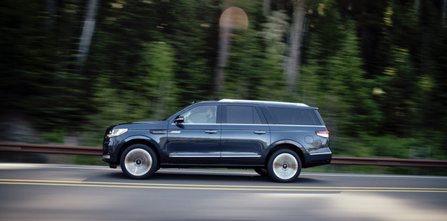 2023 Lincoln Navigator