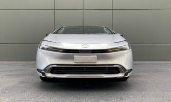 Review: 2023 Toyota Prius looks like an electric sequel but fits the hybrid franchise