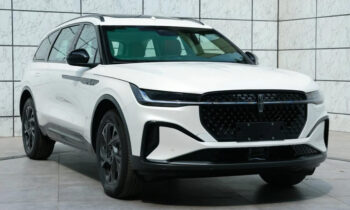 2024 Lincoln Nautilus teased ahead of April 17 debut