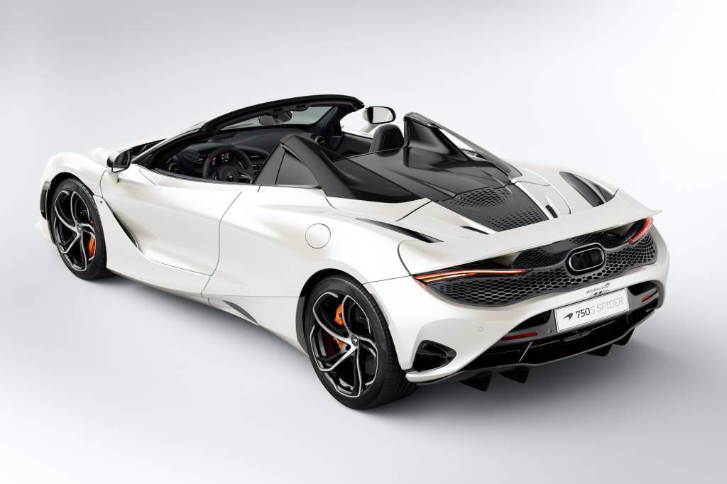 2024 McLaren 750S