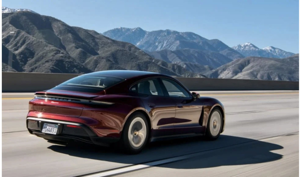 Porsche Taycan Porsche Taycan