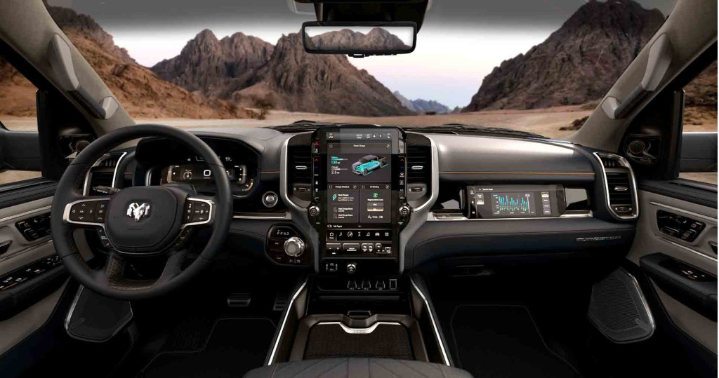 2025 Ram 1500 REV 2025 Ram 1500 REV