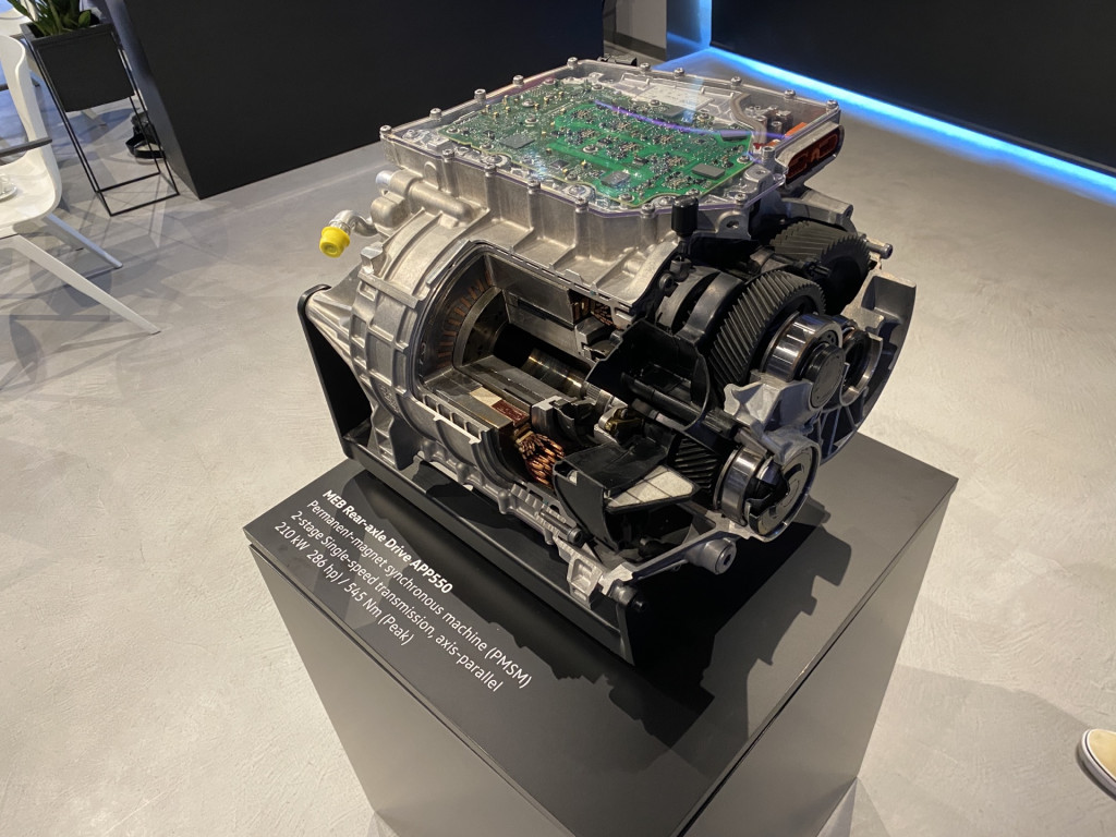 Volkswagen ID.7 prototype (Euro spec) Volkswagen ID.7 prototype (Euro spec)