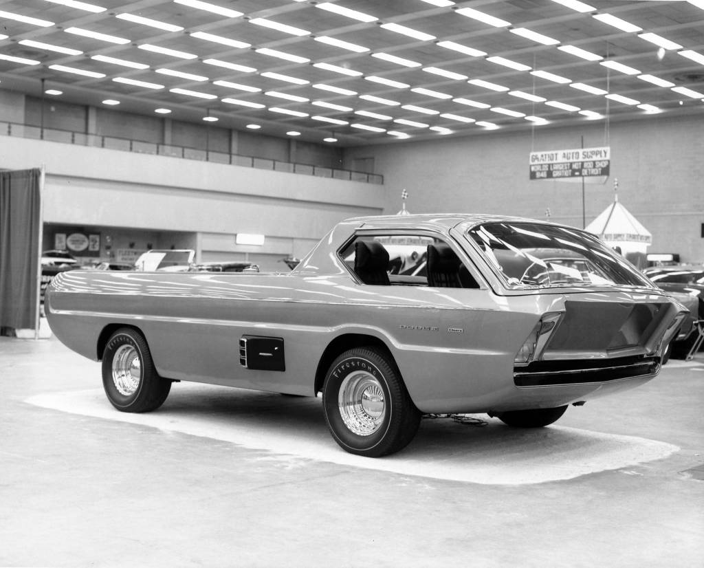 1967 Dodge Deora concept vehicle (Courtesy of Stellantis Media)