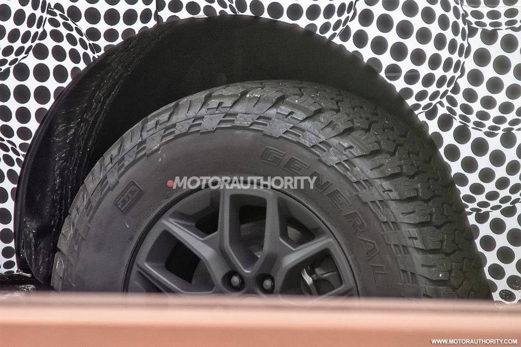 2024 Ford Expedition spy shots - Photo credit: Baldauf