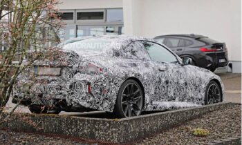 2025 BMW M2 CS spy shots
