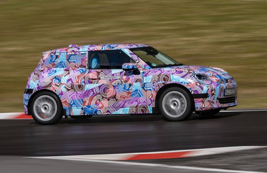 2025 Mini Cooper prototype 2025 Mini Cooper prototype