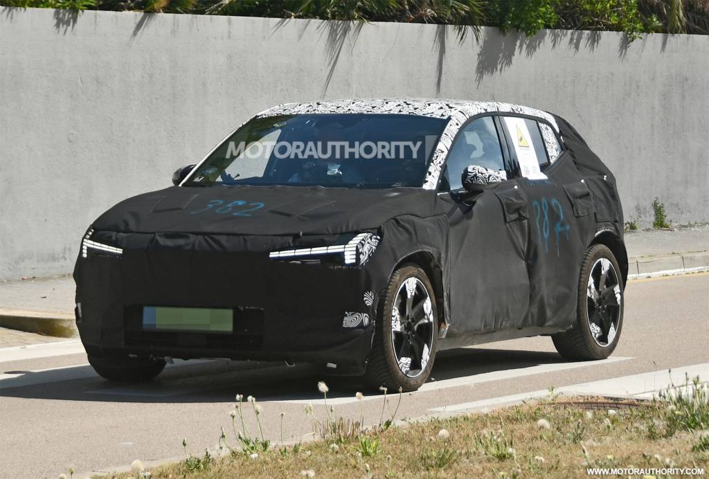 2025 Volvo EX30 spy shots - Photo credit: Baldauf
