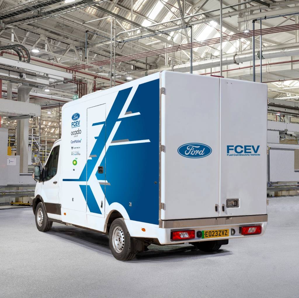 Ford hydrogen fuel-cell E-Transit trial (UK) Ford hydrogen fuel-cell E-Transit trial (UK)