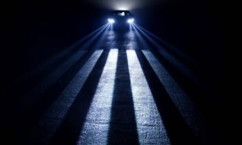 Hyundai Mobis developed headlights that project street signs