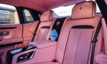 Rolls-Royce made a pink Ghost