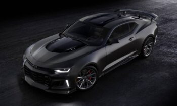 2024 Chevrolet Camaro loses 4-cylinder, starts at $32,495