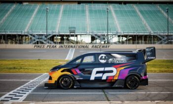 Ford Supervan 4.2 aims for Pikes Peak with over 1,400 hp