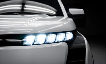 Lordstown files for bankruptcy, suing Foxconn