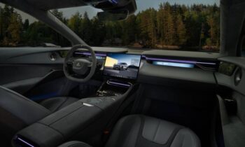 Lotus Eletre SUV boasts 20-minute charging, bound for Europe and UK soon