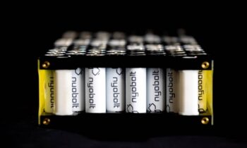 "Holy grail" of EV battery tech unlocks 6-minute recharge times