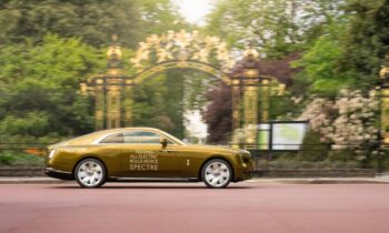 Rolls-Royce sees fuel cells as a future possibility, but not hydrogen combustion