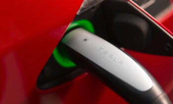 Charging blunts benefits of electric ride-hailing, study finds