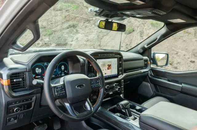 2023 Ford F-150 Tremor V-8