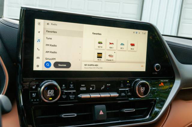2023 Toyota Highlander Hybrid