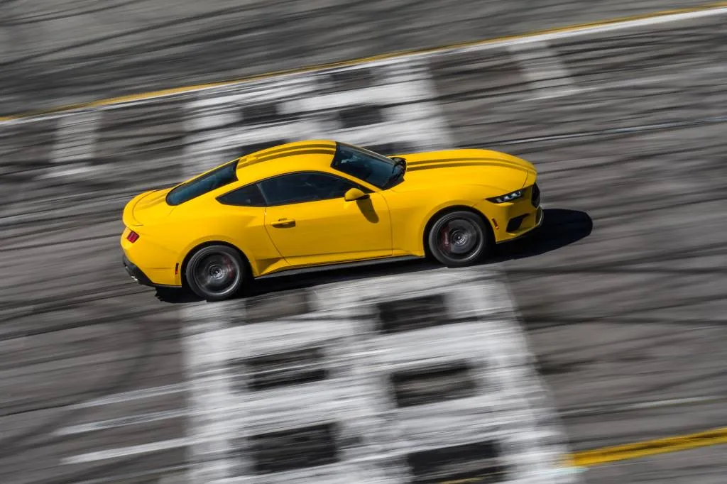 2024 Ford Mustang EcoBoost 2024 Ford Mustang EcoBoost