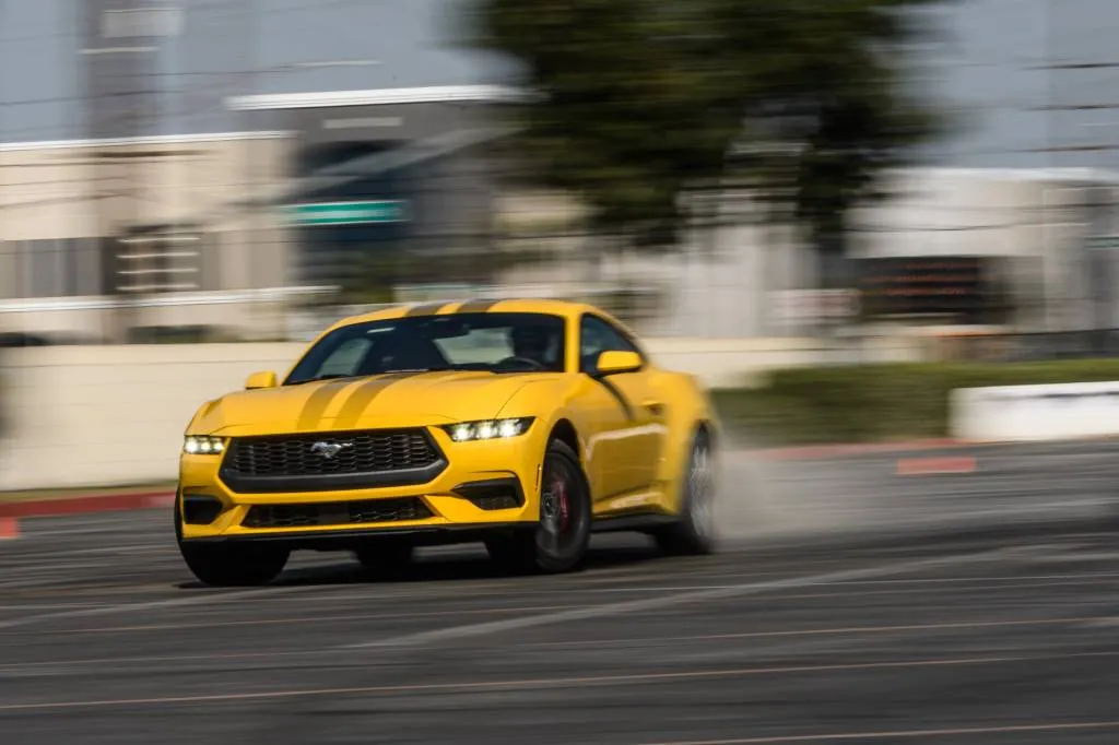 2024 Ford Mustang EcoBoost 2024 Ford Mustang EcoBoost