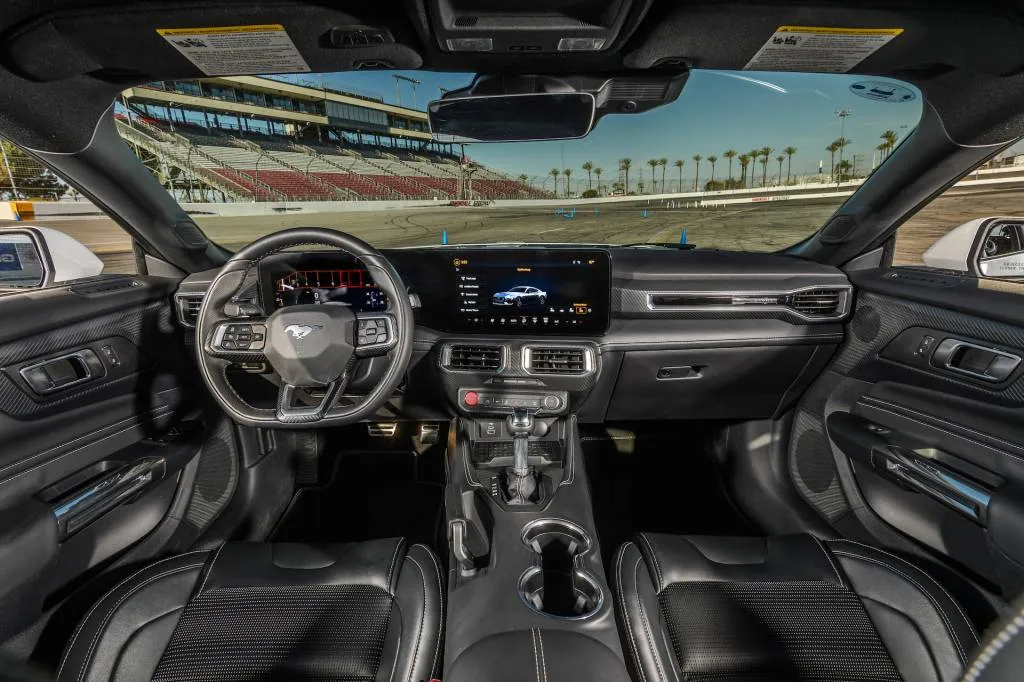 2024 Ford Mustang EcoBoost 2024 Ford Mustang EcoBoost