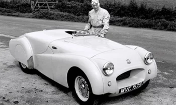 Modern Triumph sports car imagined, and yes, it's an EV