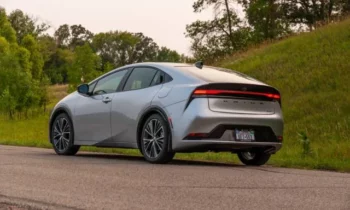 Test drive: 2023 Toyota Prius brings sexy back to a hybrid