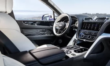 Bentley Bentayga Extended Wheelbase Mulliner aims for flagship status