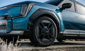 2024 Kia EV9 costs $56,395, can top $75,000