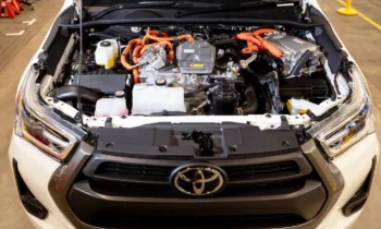 Toyota reveals hydrogen fuel-cell electric pickup truck