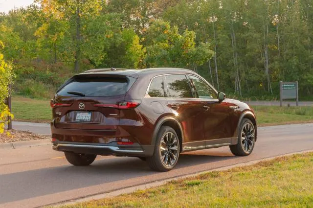 2024 Mazda CX-90 Plug-In Hybrid