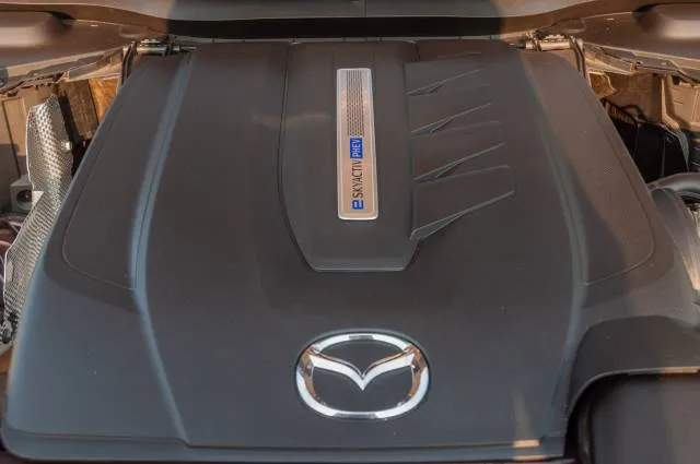 2024 Mazda CX-90 Plug-In Hybrid